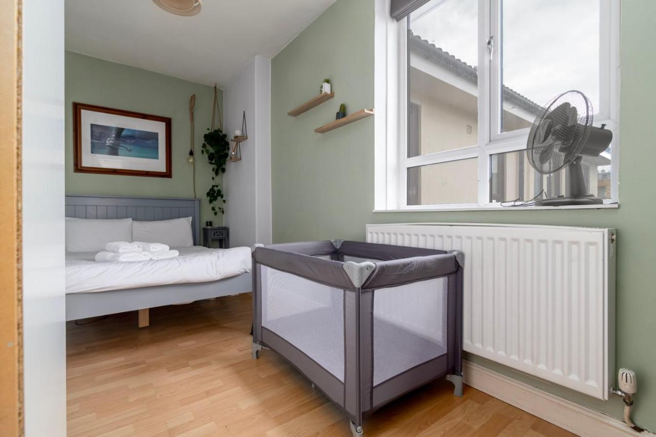 Appartamento Guestready - A Perfect Retreat In Dalston Londra Esterno foto